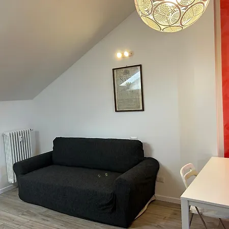 Mansarda Open Space Vicino Zona Isola Appartement Milaan