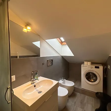 Mansarda Open Space Vicino Zona Isola Appartement