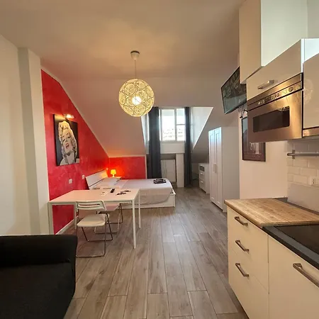 Appartement Mansarda Open Space Vicino Zona Isola
